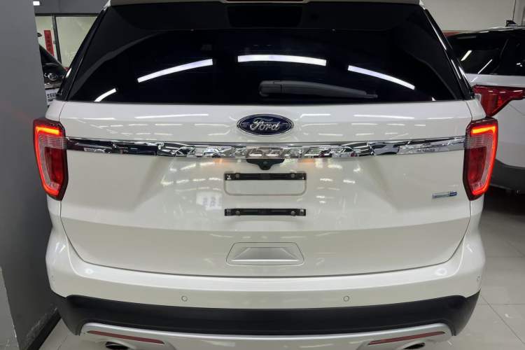 Used Ford Explorer 2017 2.3T Elite Edition Exterior 5