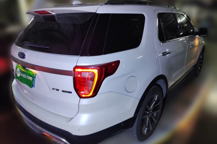 Used Ford Explorer 2017 3.5T Platinum Edition Exterior 5