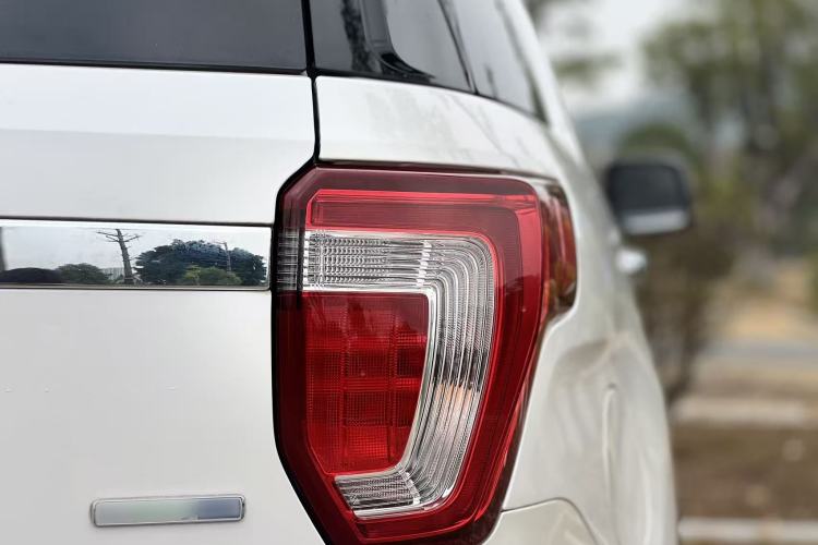 Used Ford Explorer 2017 2.3T Elite Edition Exterior 7