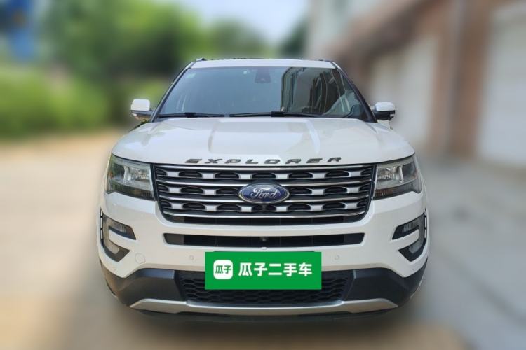 Used Ford Explorer  Front