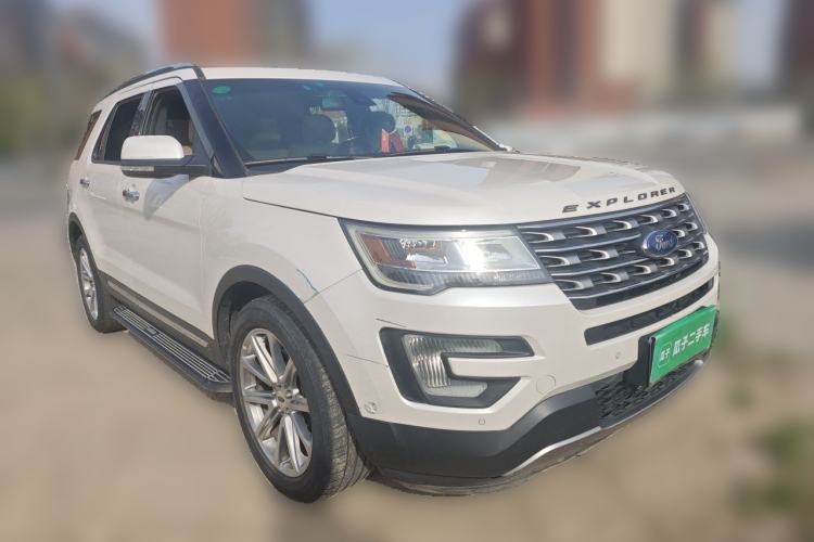 Used Ford Explorer 2017 2.3T Elite Edition Front Right 45 Deg