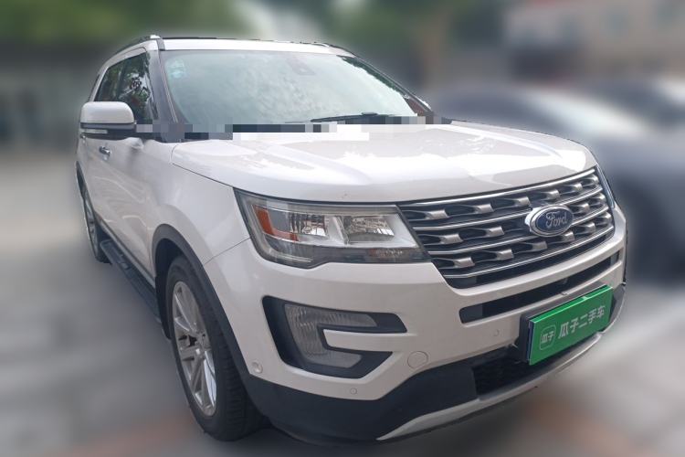 Used Ford Explorer 2017 2.3T Elite Edition Front Right 45 Deg