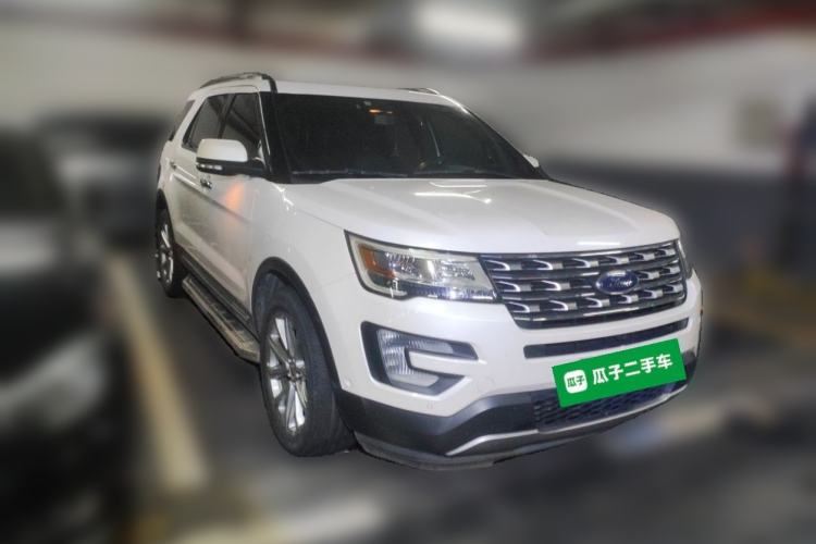Used Ford Explorer 2017 2.3T Elite Edition Front Right 45 Deg