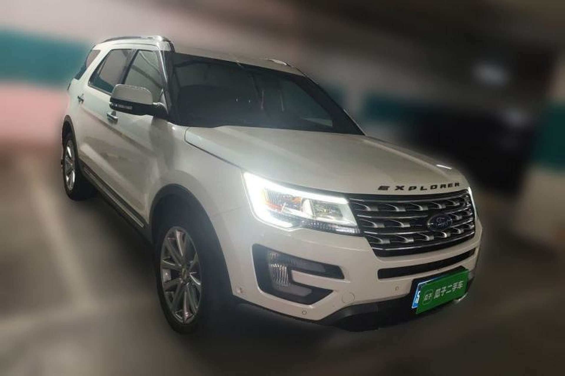 Used Ford Explorer 2017 2.3T Elite Edition Front Right 45 Deg