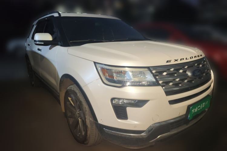 Used Ford Explorer 2017 3.5T Elite Edition Front Right 45 Deg