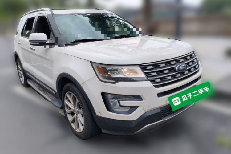Used Ford Explorer 2017 2.3T Elite Edition Front Right 45 Deg