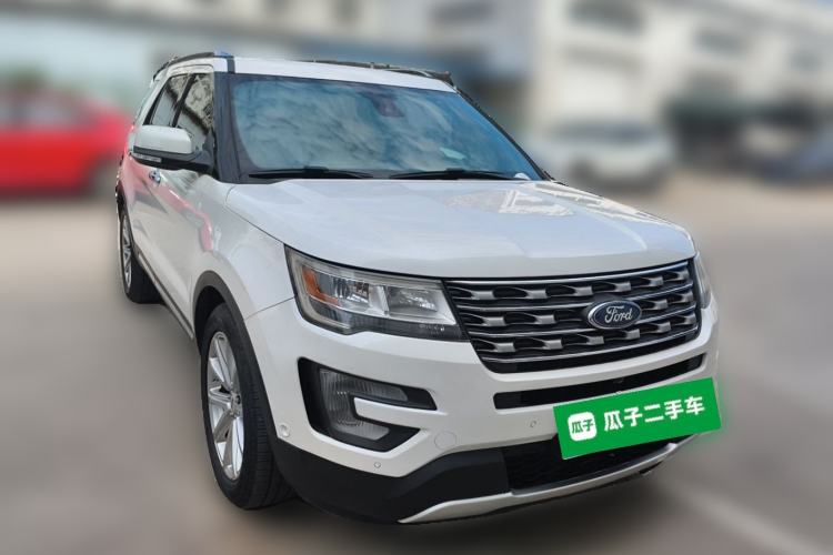 Used Ford Explorer 2017 3.5T Elite Edition Front Right 45 Deg