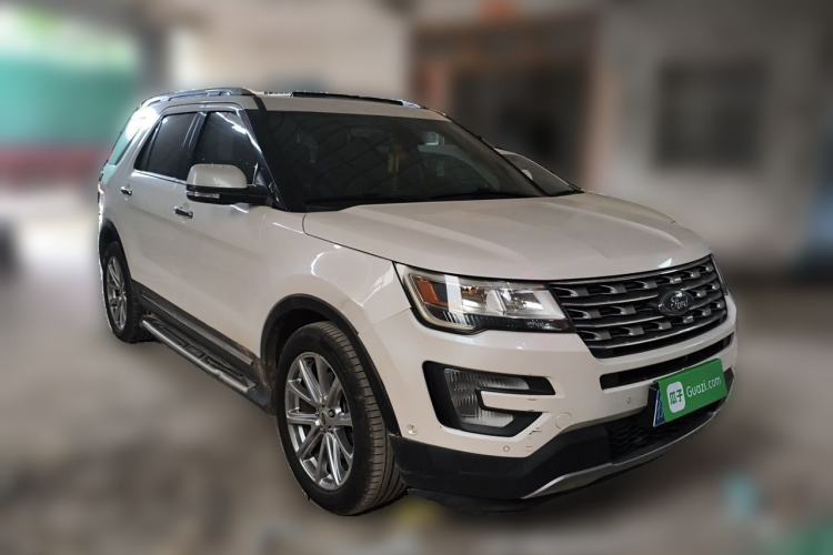 Used Ford Explorer 2017 2.3T Elite Edition Front Right 45 Deg