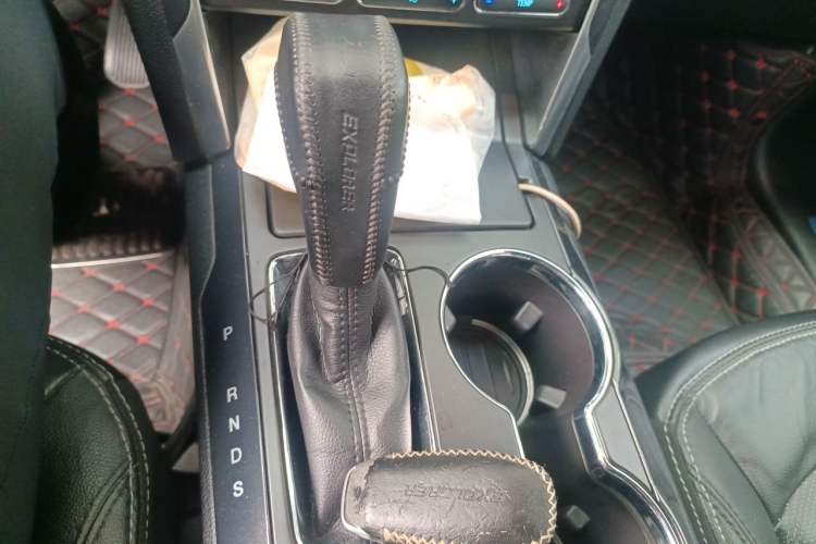 Used Ford Explorer 2017 2.3T Elite Edition Gear Lever
