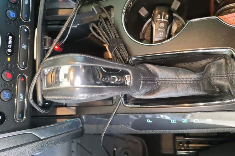 Used Ford Explorer 2017 2.3T Elite Edition Gear Lever