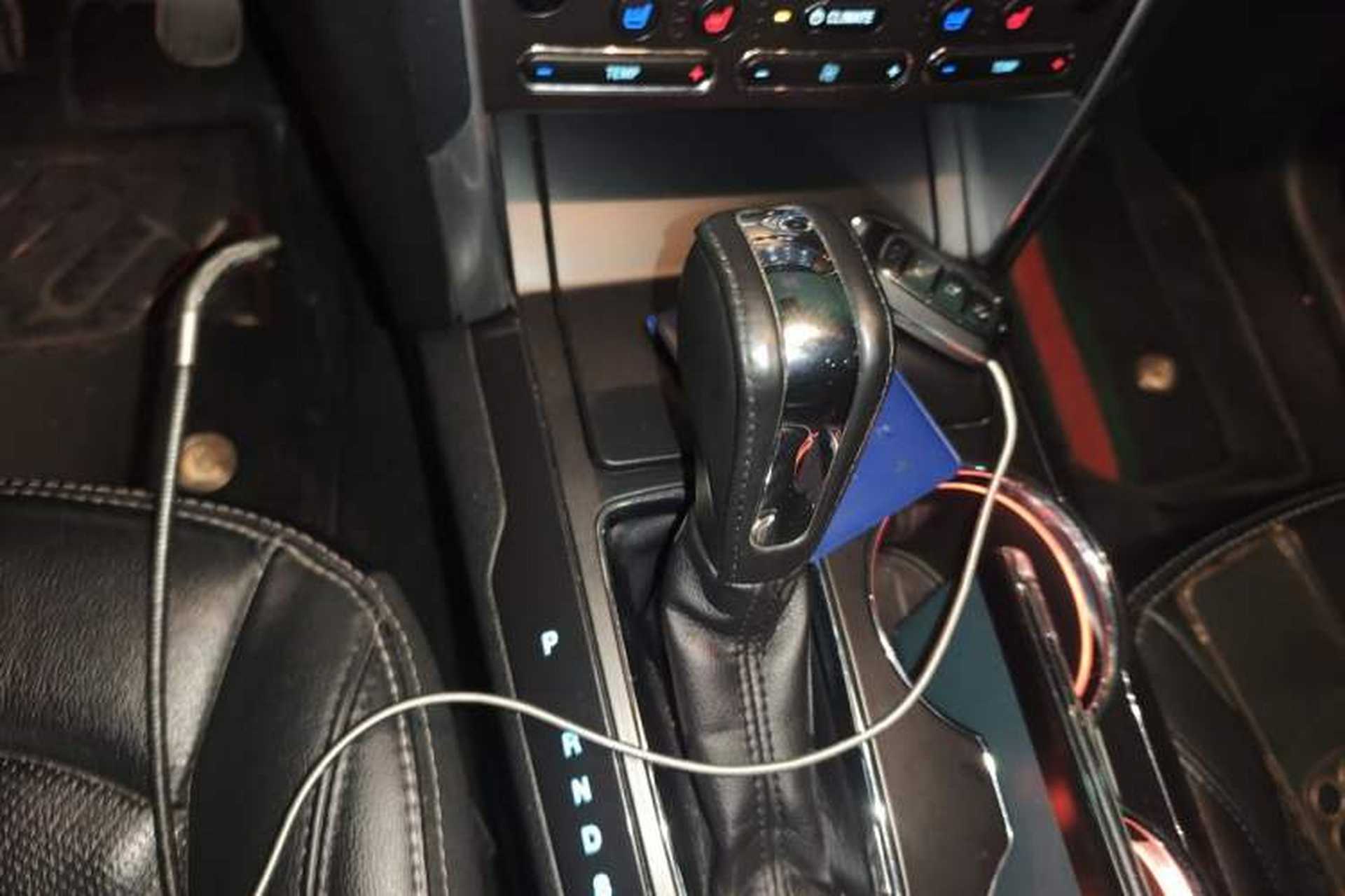 Used Ford Explorer 2017 2.3T Elite Edition Gear Lever