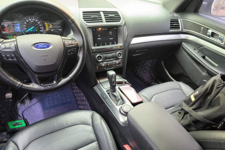 Used Ford Explorer 2017 2.3T Fashion Edition Gear Lever