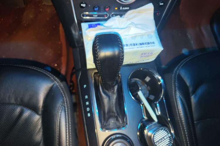 Used Ford Explorer 2017 3.5T Elite Edition Gear Lever