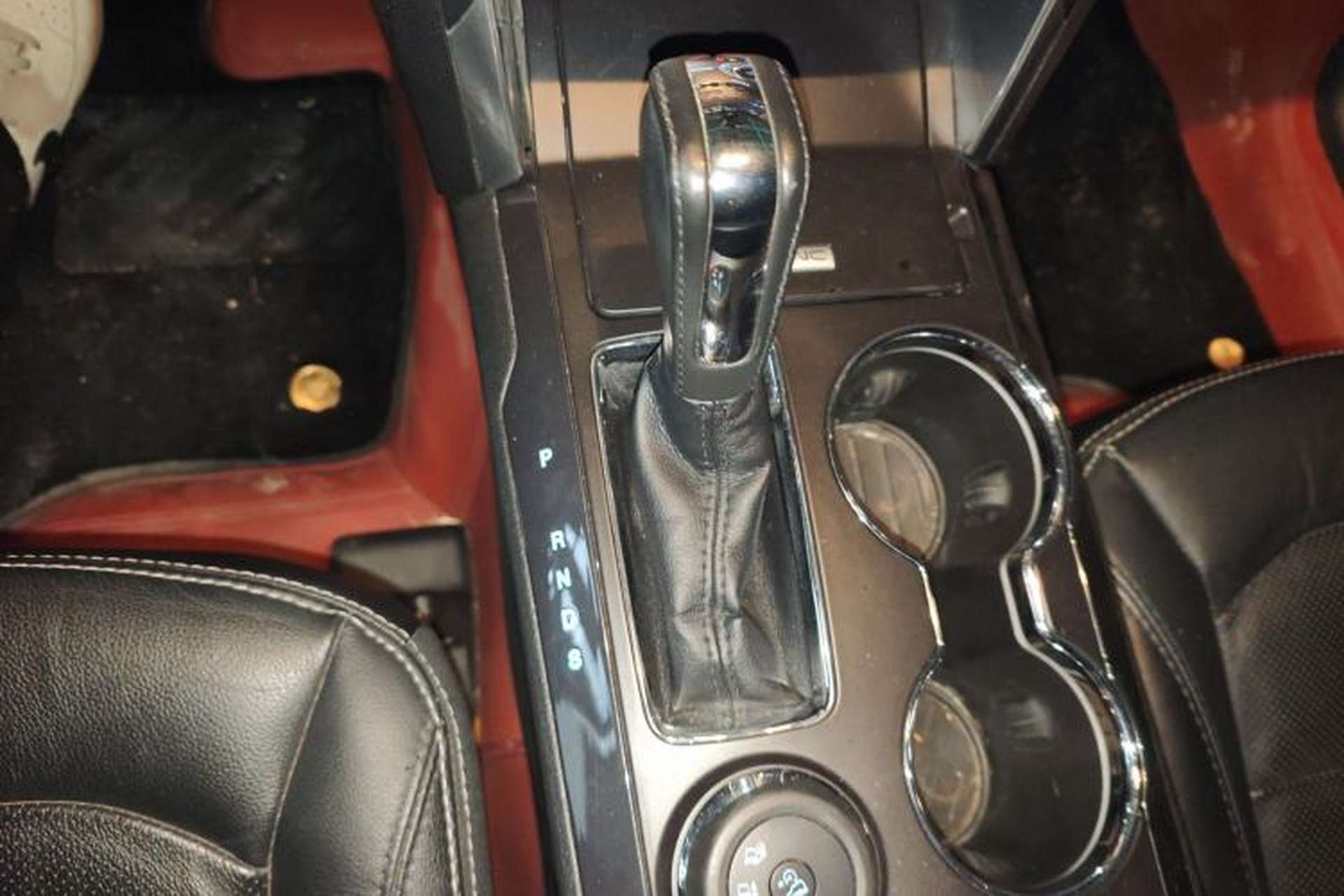 Used Ford Explorer 2017 2.3T Elite Edition Gear Lever