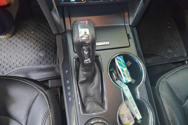 Used Ford Explorer 2017 3.5T Elite Edition Gear Lever