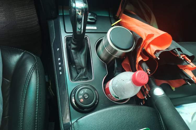 Used Ford Explorer 2017 2.3T Fashion Edition Gear Lever