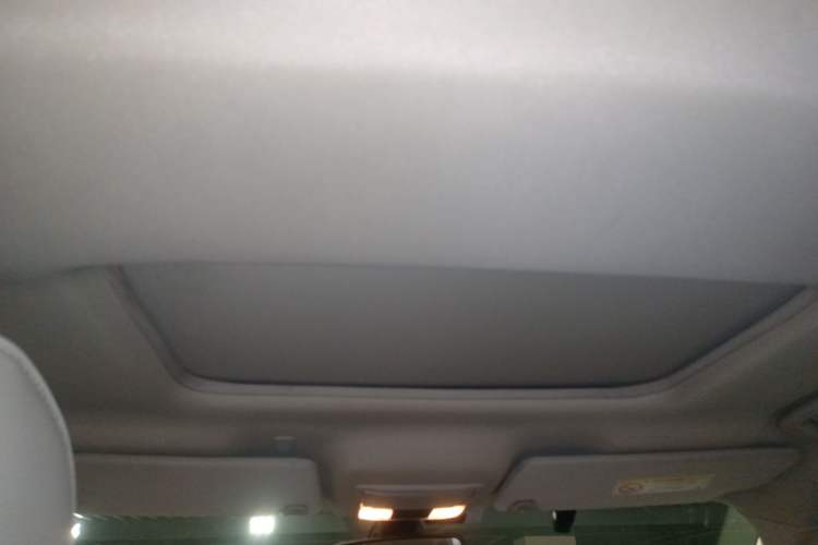 Used Ford Explorer 2017 3.5T Platinum Edition Headliner