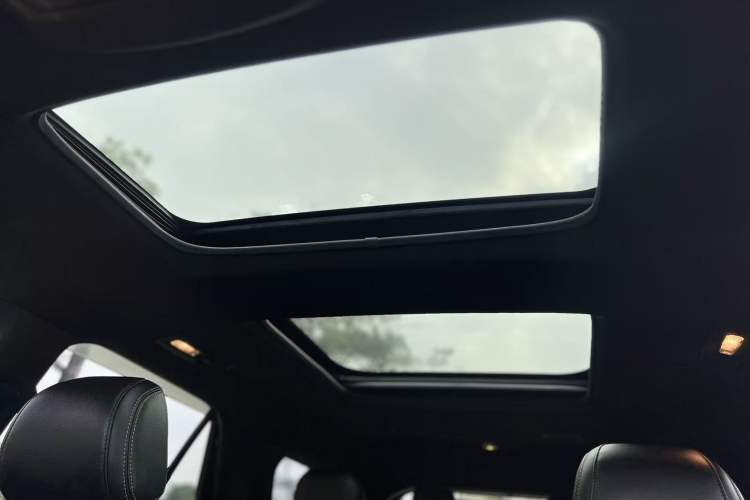 Used Ford Explorer 2017 2.3T Elite Edition Headliner