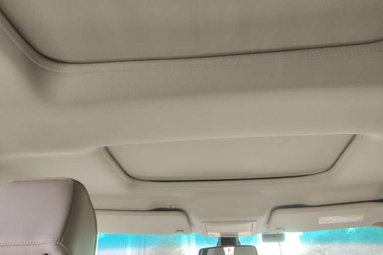 Used Ford Explorer 2017 3.5T Platinum Edition Headliner