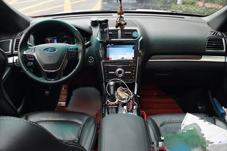 Used Ford Explorer 2017 2.3T Elite Edition Interior 2