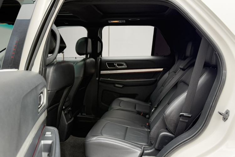 Used Ford Explorer 2017 2.3T Fashion Edition Interior 5
