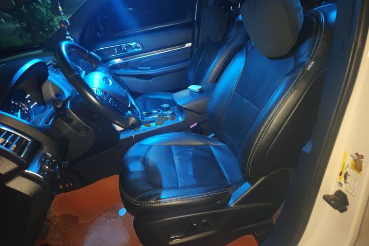 Used Ford Explorer 2017 3.5T Elite Edition Left Front Seat