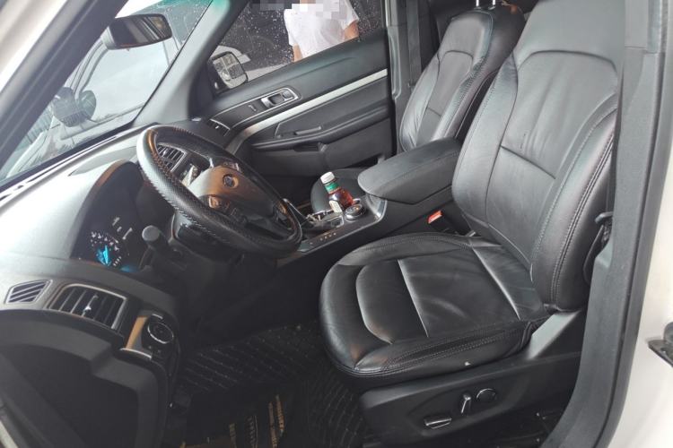 Used Ford Explorer 2017 2.3T Fashion Edition Left Front Seat