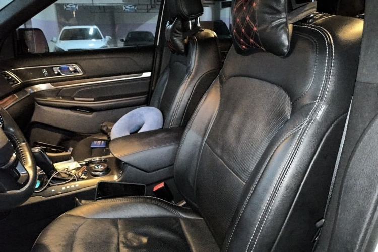 Used Ford Explorer 2017 2.3T Elite Edition Left Front Seat