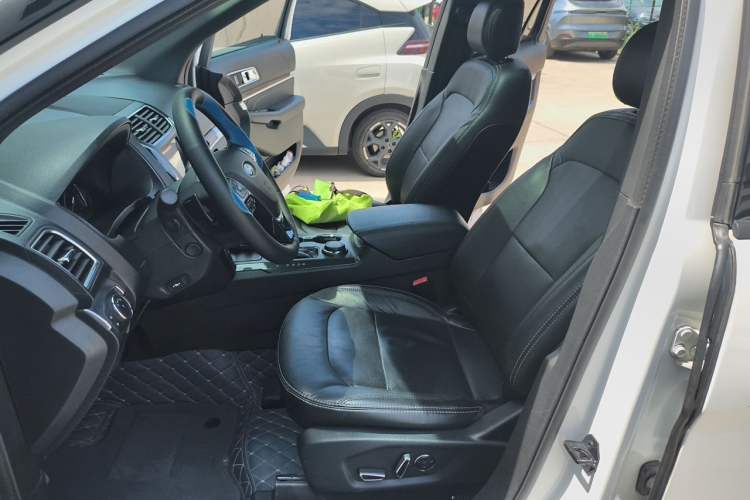 Used Ford Explorer 2017 3.5T Elite Edition Left Front Seat