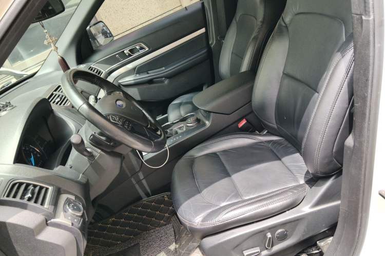 Used Ford Explorer 2017 2.3T Fashion Edition Left Front Seat