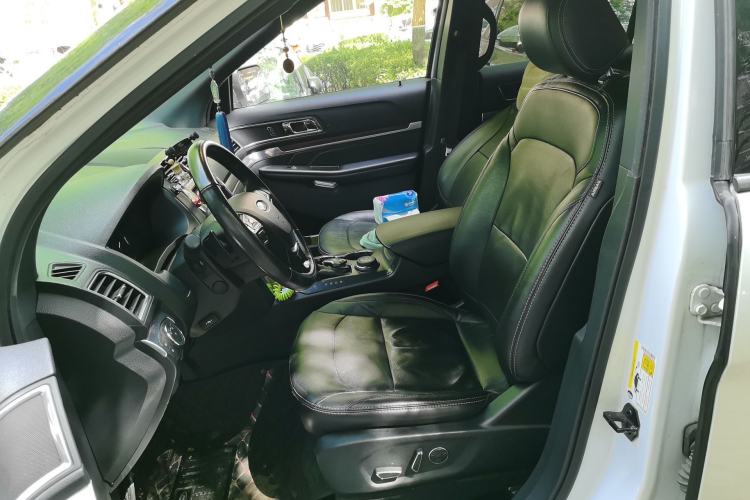 Used Ford Explorer 2017 2.3T Elite Edition Left Front Seat
