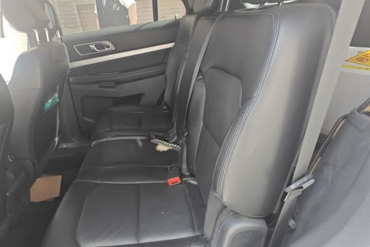Used Ford Explorer 2017 2.3T Fashion Edition Left Rear Seat