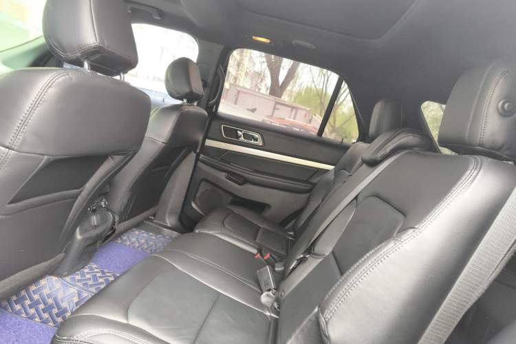 Used Ford Explorer 2017 2.3T Fashion Edition Left Rear Seat