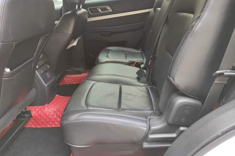 Used Ford Explorer 2017 2.3T Fashion Edition Left Rear Seat