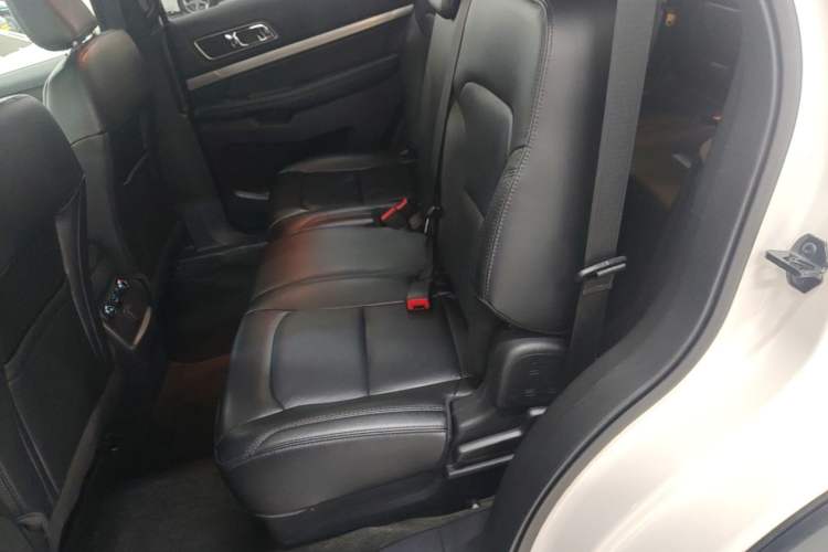 Used Ford Explorer 2017 2.3T Fashion Edition Left Rear Seat