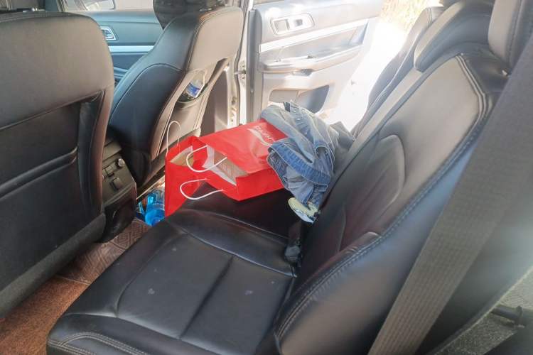 Used Ford Explorer 2017 2.3T Fashion Edition Left Rear Seat