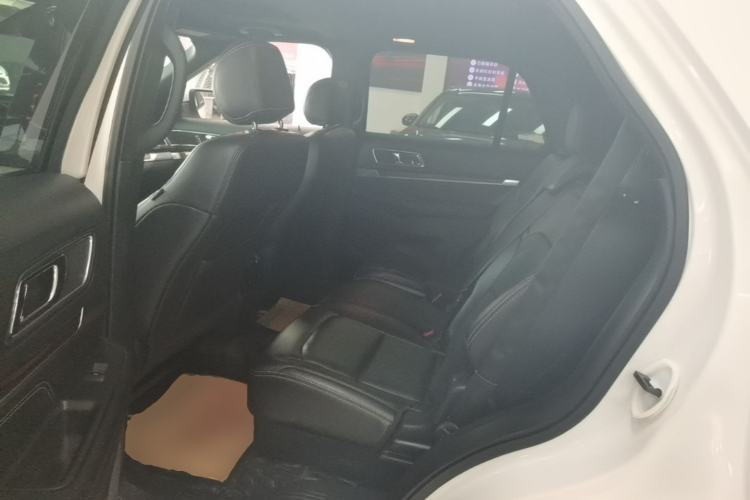 Used Ford Explorer 2017 2.3T Elite Edition Left Rear Seat