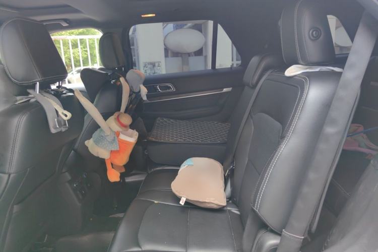 Used Ford Explorer 2017 2.3T Elite Edition Left Rear Seat
