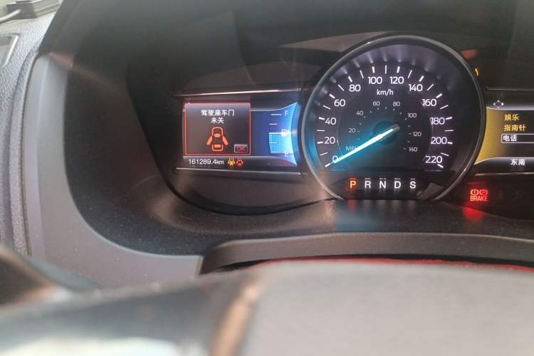 Used Ford Explorer 2017 2.3T Fashion Edition Odometer Close Up