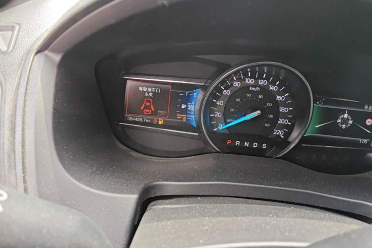 Used Ford Explorer 2017 2.3T Elite Edition Odometer Close Up