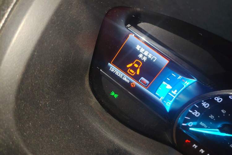Used Ford Explorer 2017 2.3T Elite Edition Odometer Close Up