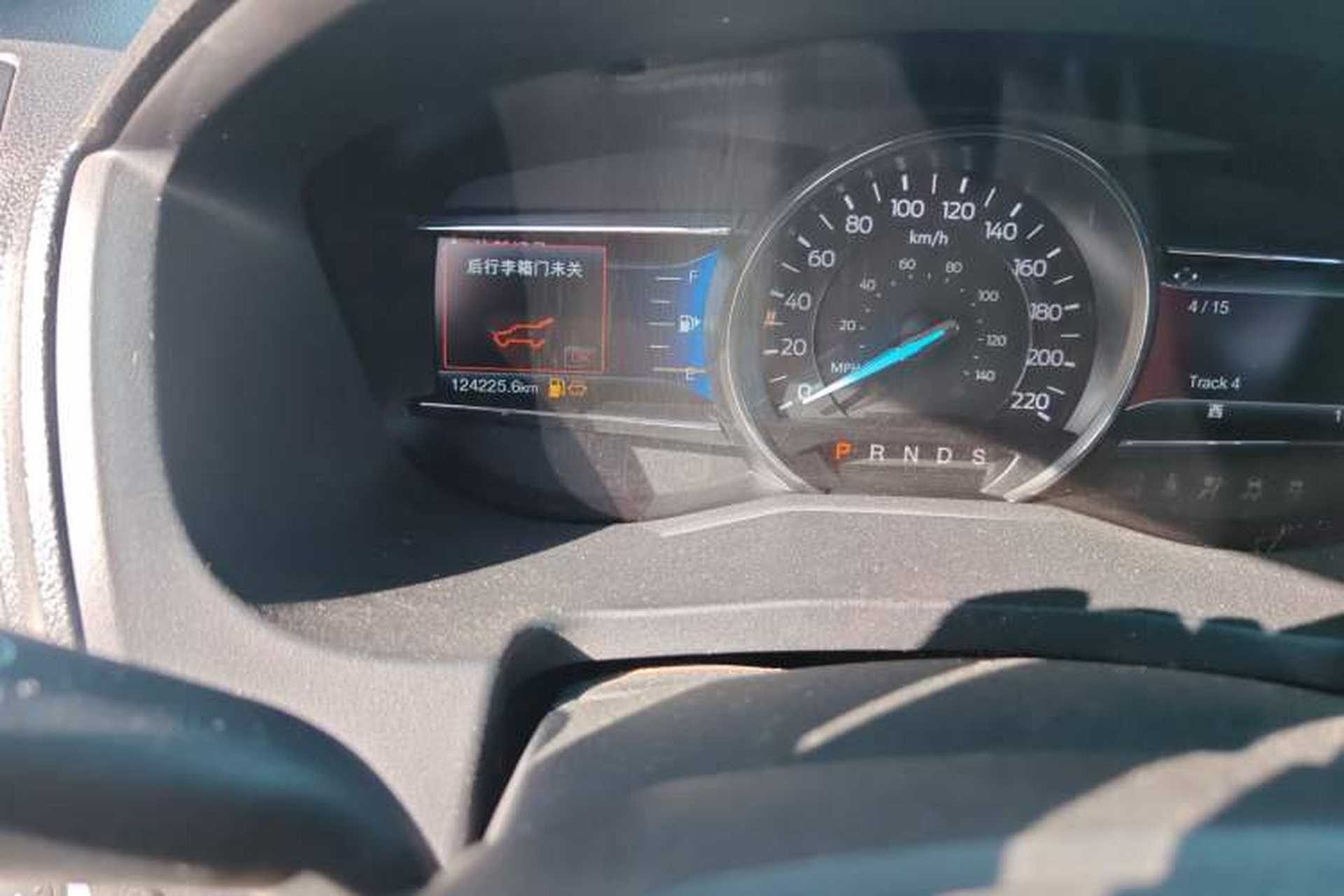 Used Ford Explorer 2017 2.3T Fashion Edition Odometer Close Up