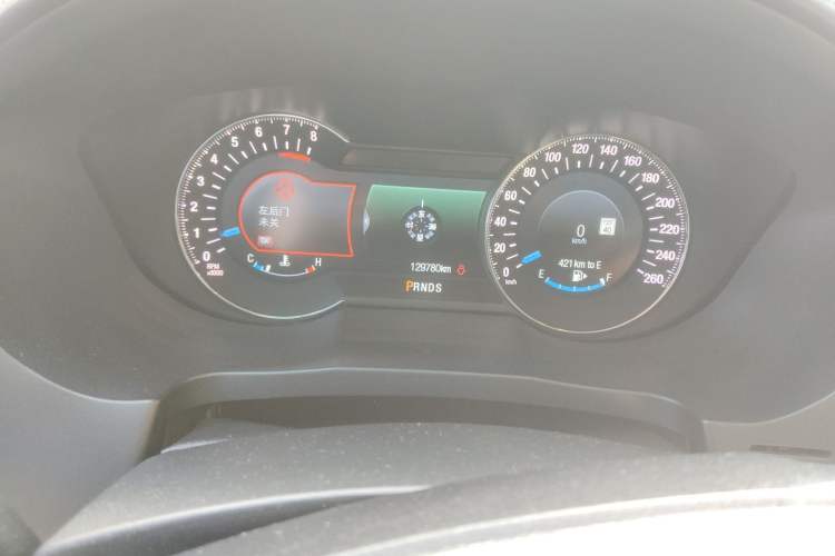 Used Ford Explorer 2017 3.5T Platinum Edition Odometer Close Up