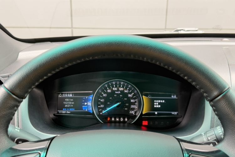 Used Ford Explorer 2017 2.3T Fashion Edition Odometer Close Up