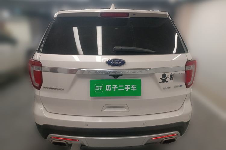Used Ford Explorer 2017 3.5T Platinum Edition Rear