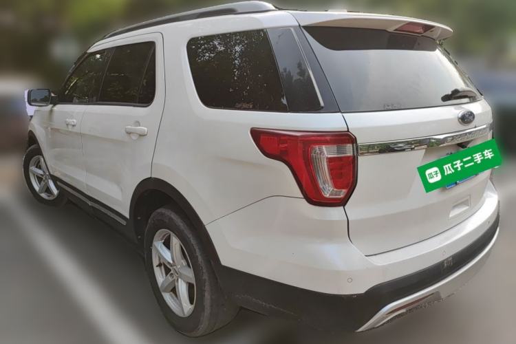 Used Ford Explorer 2017 2.3T Fashion Edition Rear Left 45 Deg