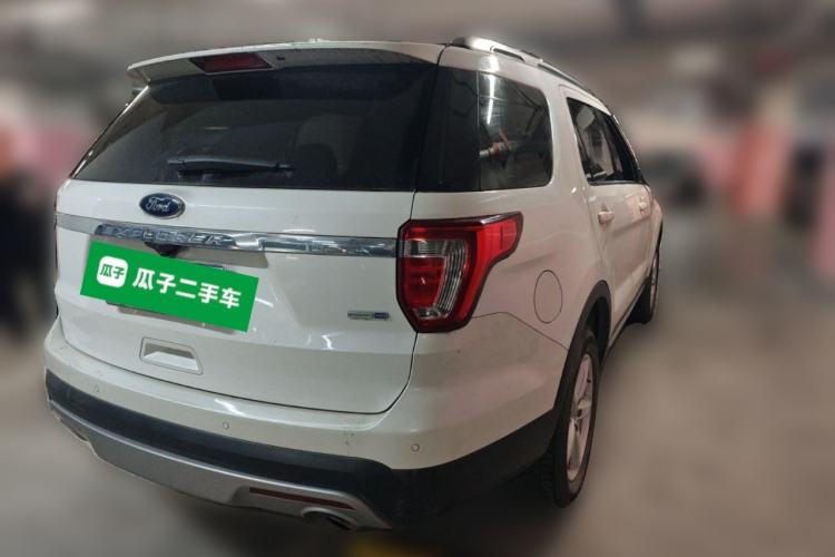 Used Ford Explorer 2017 2.3T Fashion Edition Rear Right 45 Deg