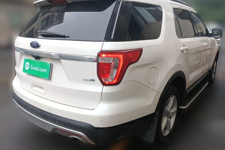 Used Ford Explorer 2017 2.3T Fashion Edition Rear Right 45 Deg