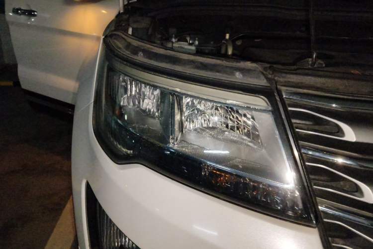 Used Ford Explorer 2017 2.3T Elite Edition Right Front Headlight