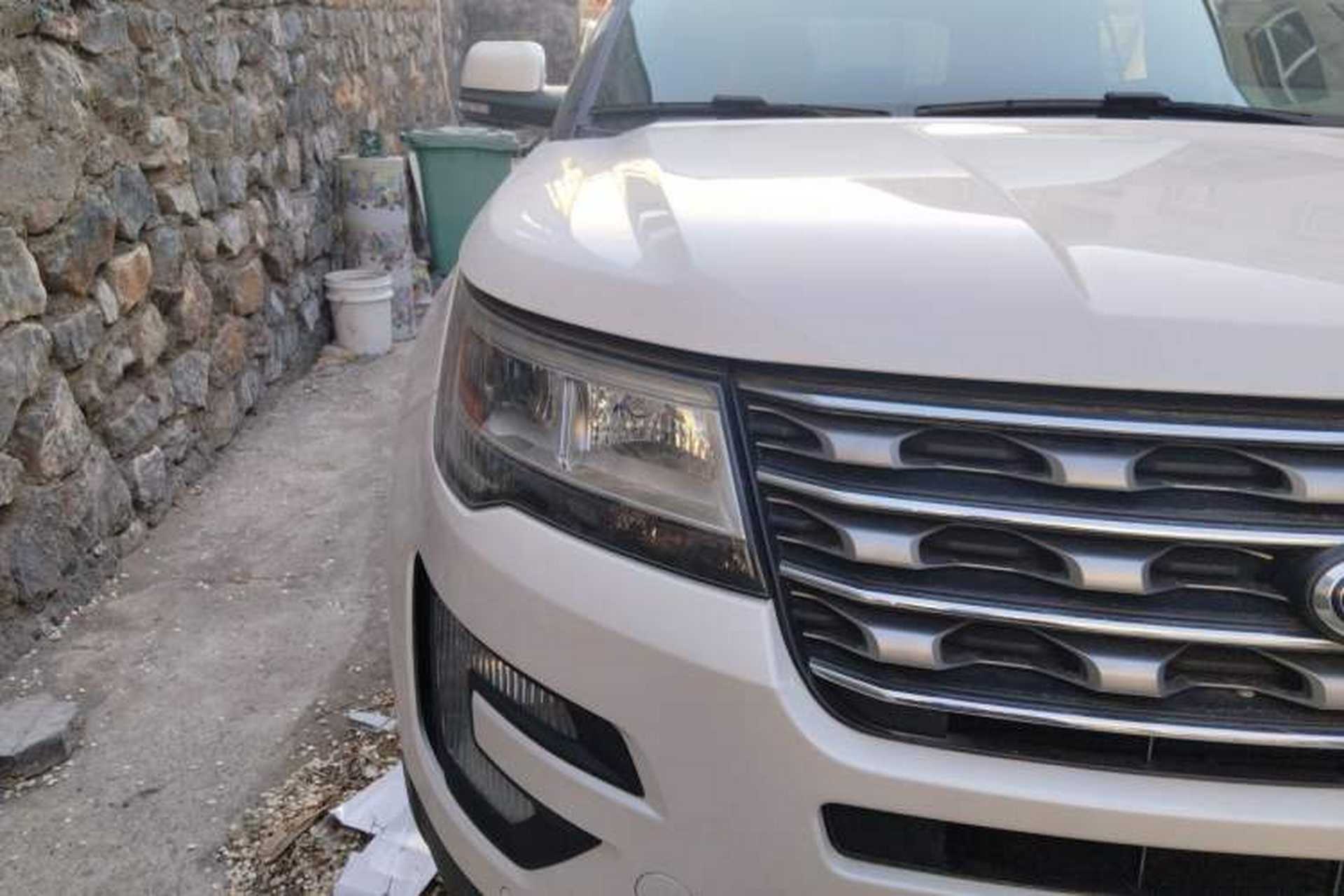 Used Ford Explorer 2017 2.3T Elite Edition Right Front Headlight